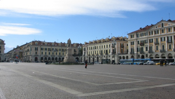 Cuneo Piazza Galimberti