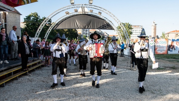 Oktoberfest Cuneo 2018 parata e inaugurazione
